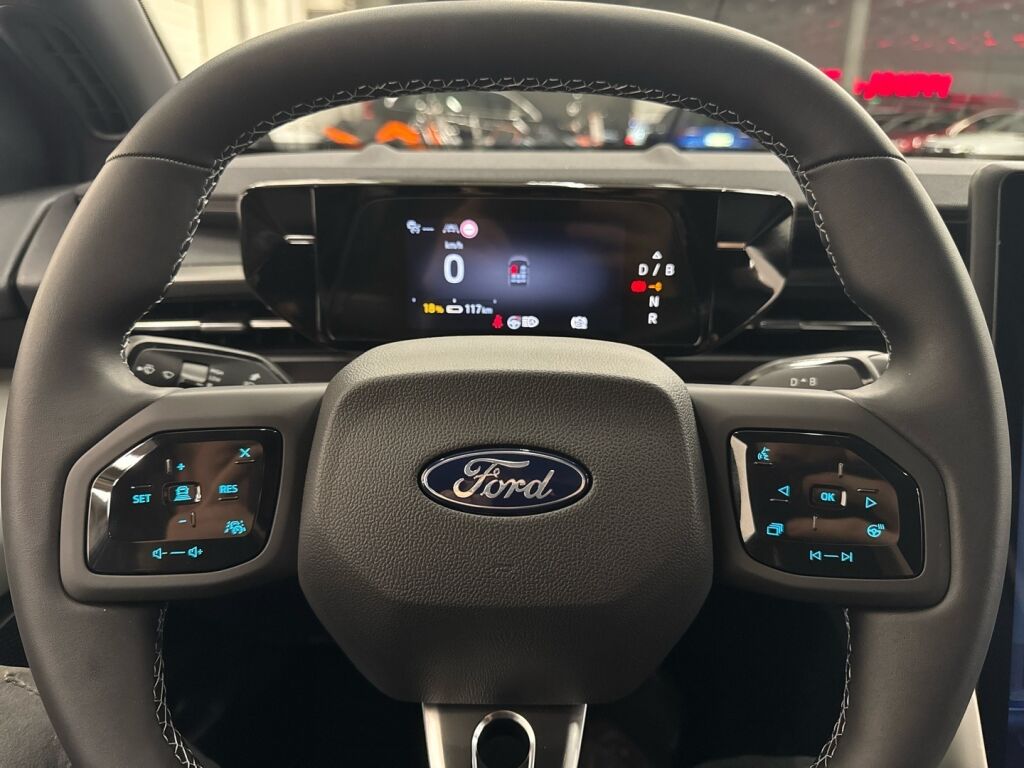 Ford Capri 2026 Valkoinen