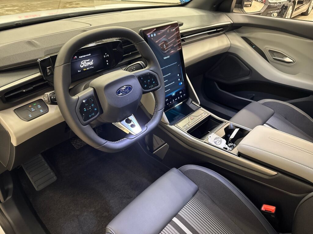 Ford Capri 2026 Valkoinen