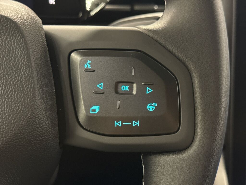 Ford Explorer 2026 Arctic Blue