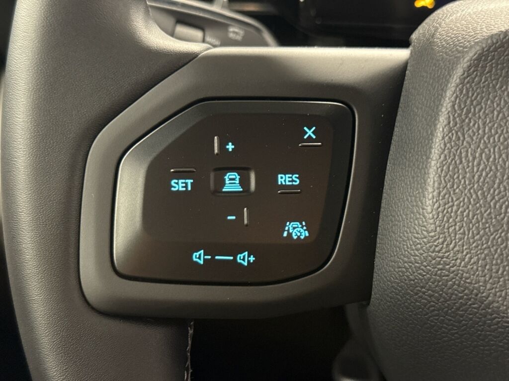 Ford Explorer 2026 Arctic Blue