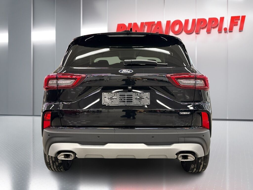 Ford Kuga 2026 Musta