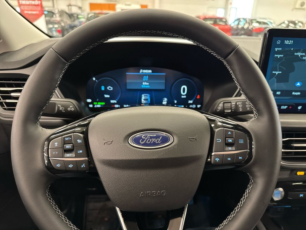 Ford Kuga 2026 Musta