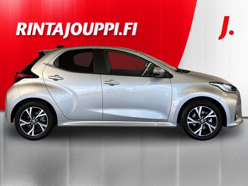 Toyota Yaris 2026 Harmaa