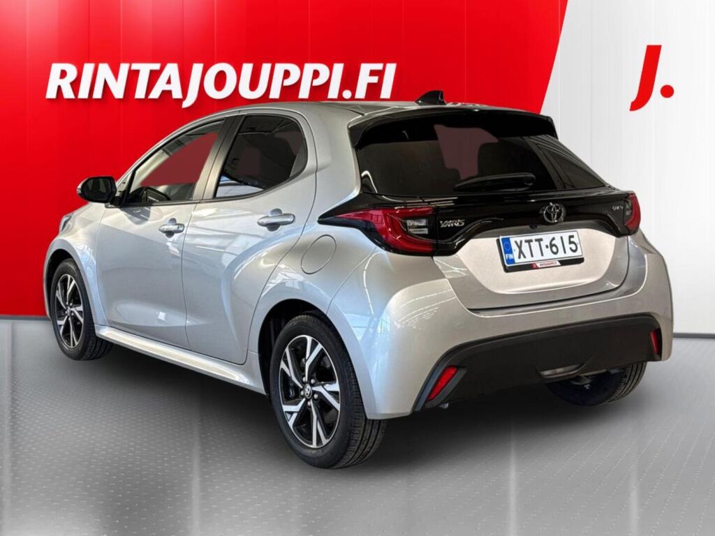 Toyota Yaris 2026 Harmaa