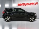 Volvo XC40 2023 Musta