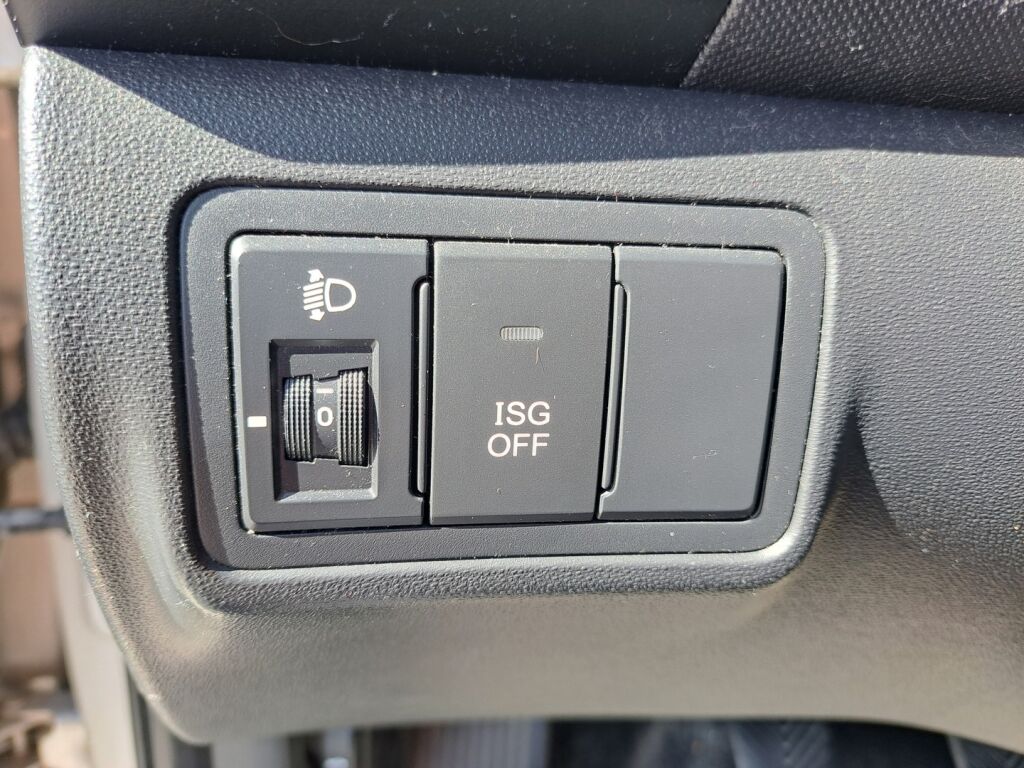 Hyundai i30 2011 Hopea