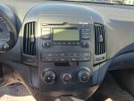 Hyundai i30 2011 Hopea