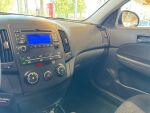 Hyundai i30 2011 Hopea