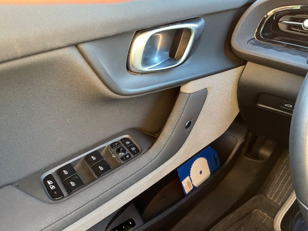 Polestar 2 2024 Sininen