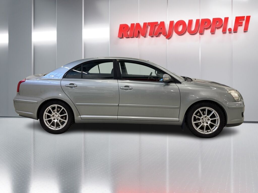 Toyota Avensis 2009 Hopea