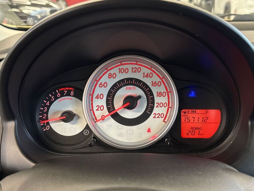 Mazda Mazda2 2009 Keltainen