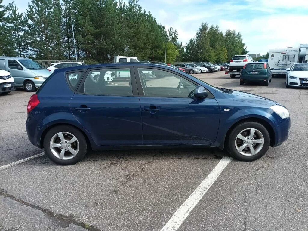 Kia Ceed 2008 Sininen