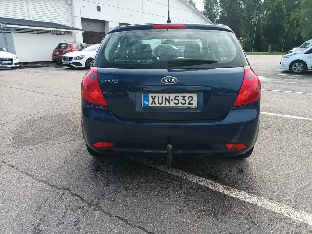 Kia Ceed 2008 Sininen