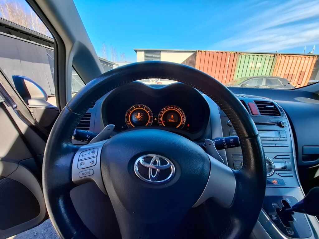 Toyota Auris 2008 Sininen