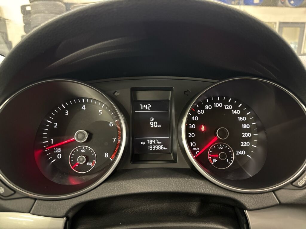 Volkswagen Golf 2009 Sininen