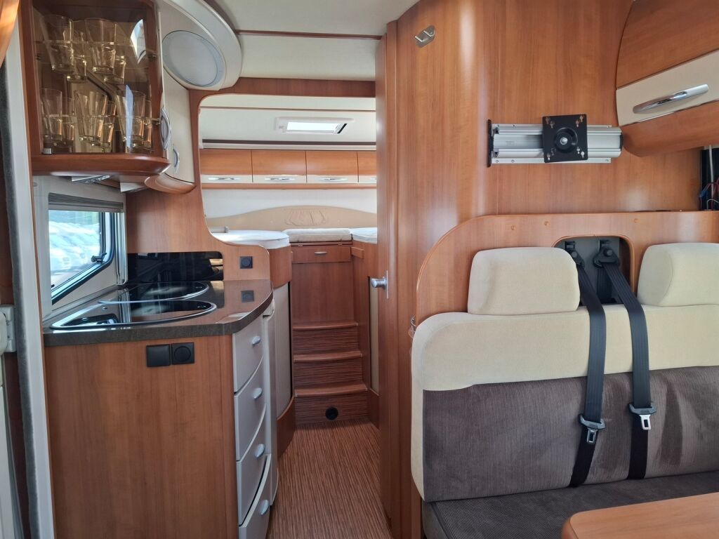 Hobby T500 Van Exclusive 2009 Valkoinen