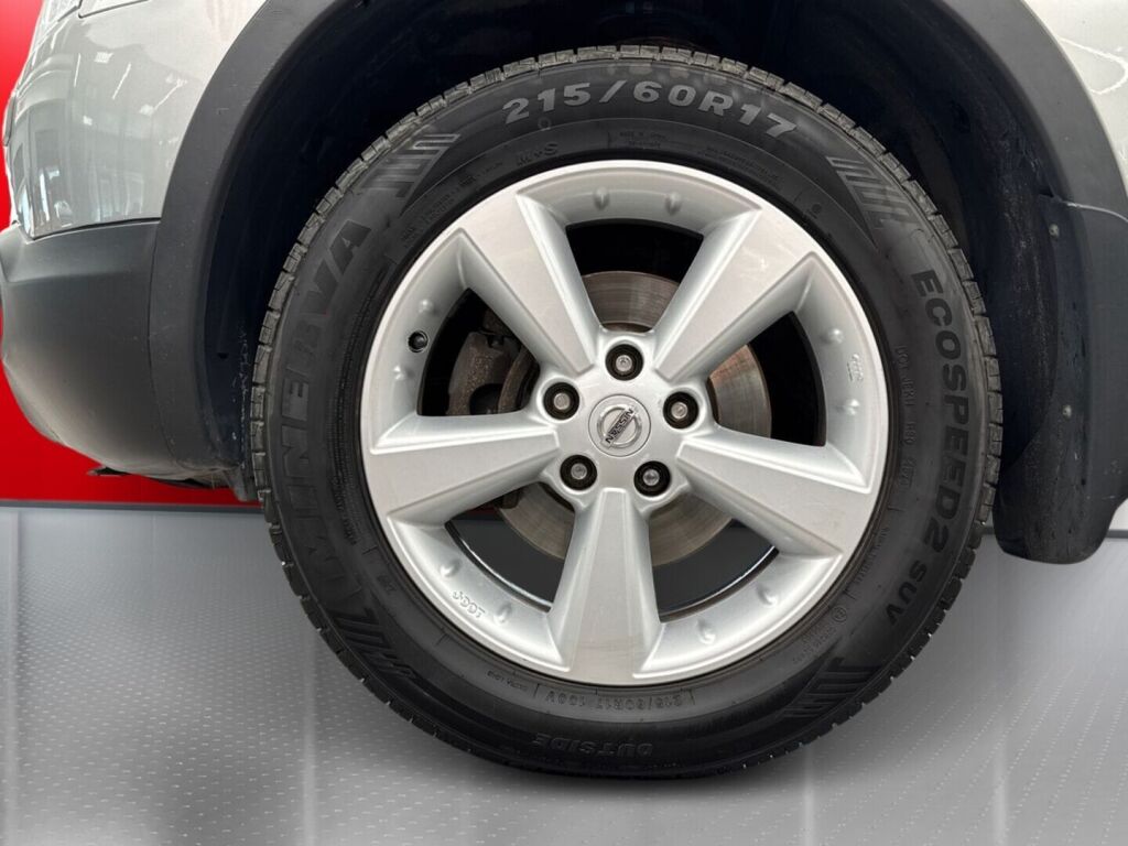 Nissan Qashqai 2009 Hopea