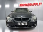 BMW 320 2008 Musta