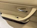BMW 320 2008 Musta