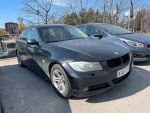 BMW 320 2008 Musta