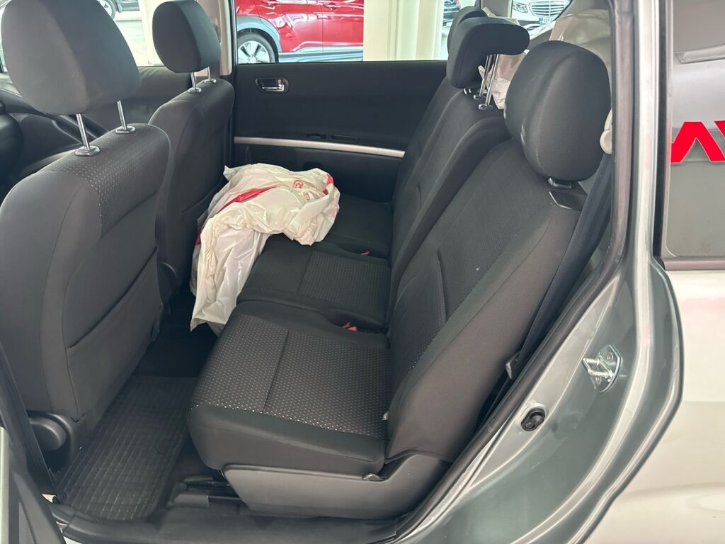 Toyota Corolla Verso 2009 Hopea