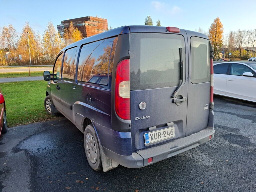 Fiat Doblo 2009 Sininen