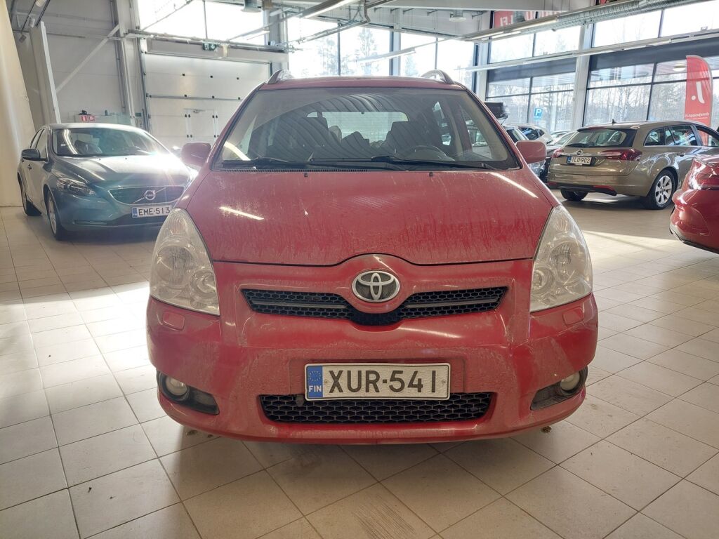 Toyota Corolla Verso 2009 Punainen