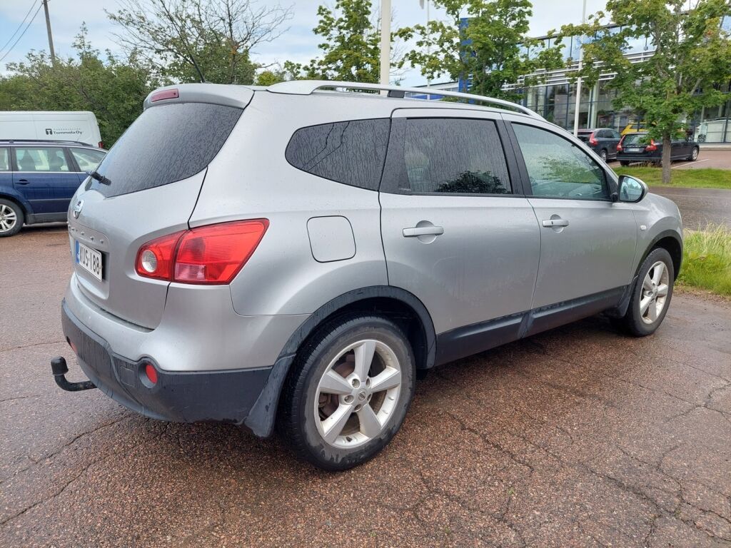 Nissan Qashqai+2 2009 Hopea