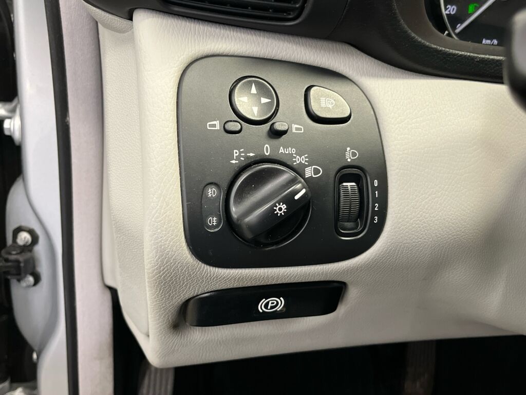 Mercedes-Benz CLC 2009 Met. Hopea