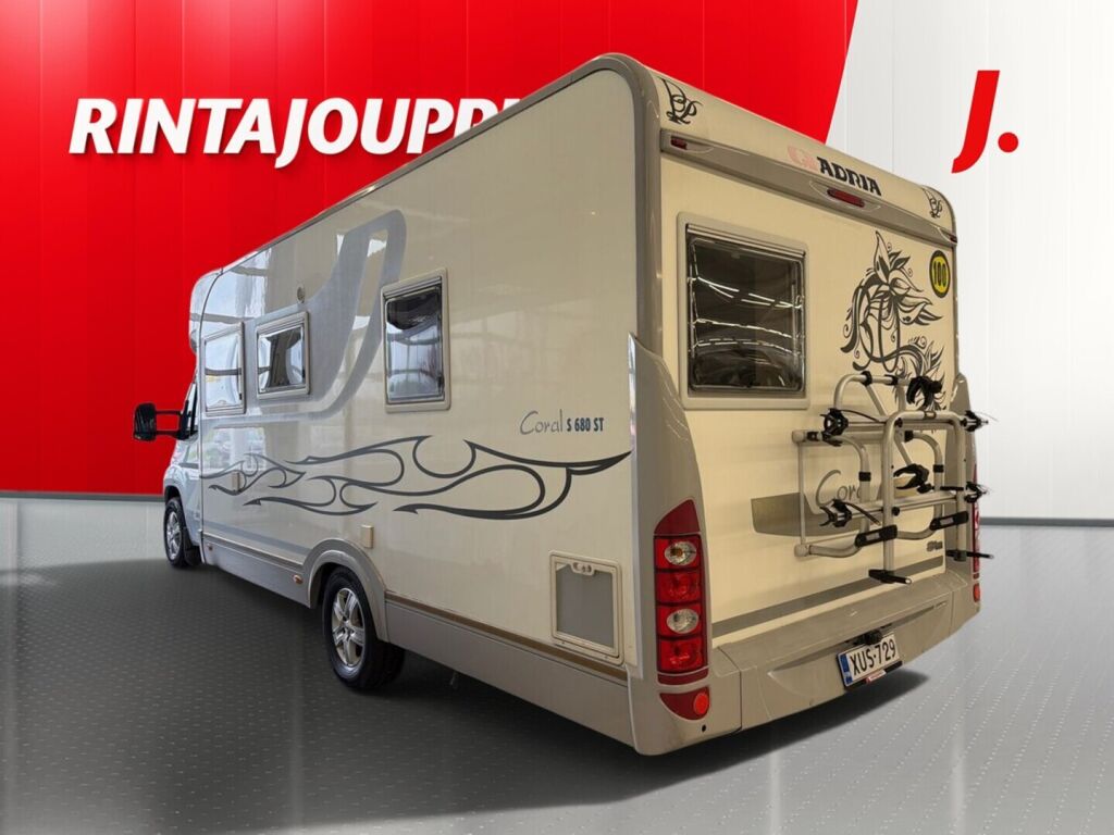 Adria Coral S 680 ST 2009 Harmaa