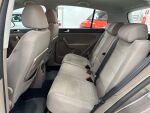 Volkswagen Golf Plus 2009 Ruskea (beige)