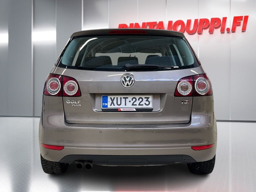 Volkswagen Golf Plus 2009 Ruskea (beige)