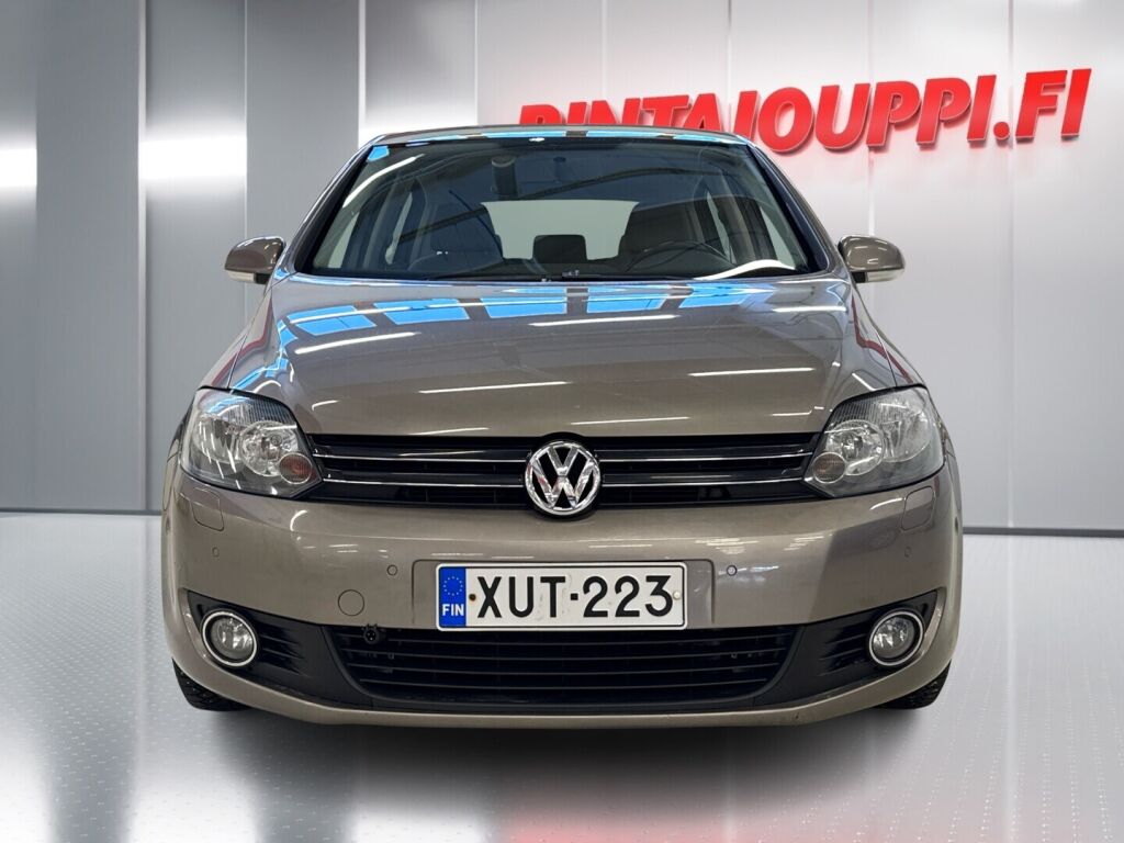 Volkswagen Golf Plus 2009 Ruskea (beige)