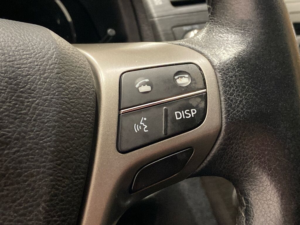 Toyota Avensis 2009 Harmaa