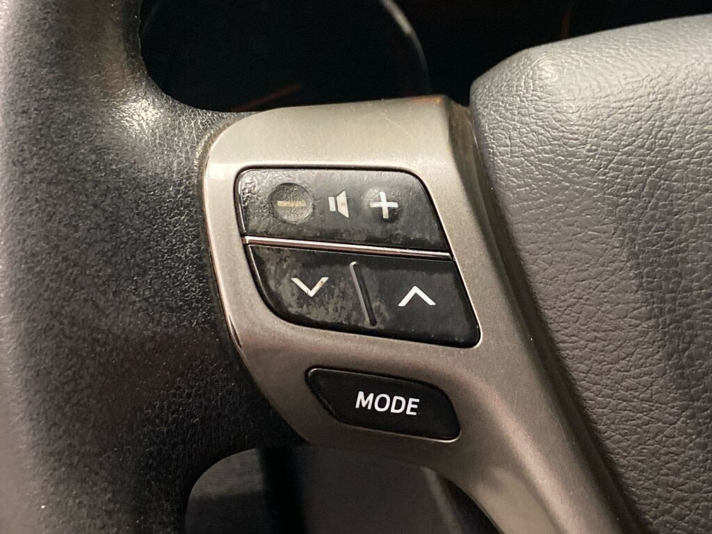 Toyota Avensis 2009 Harmaa