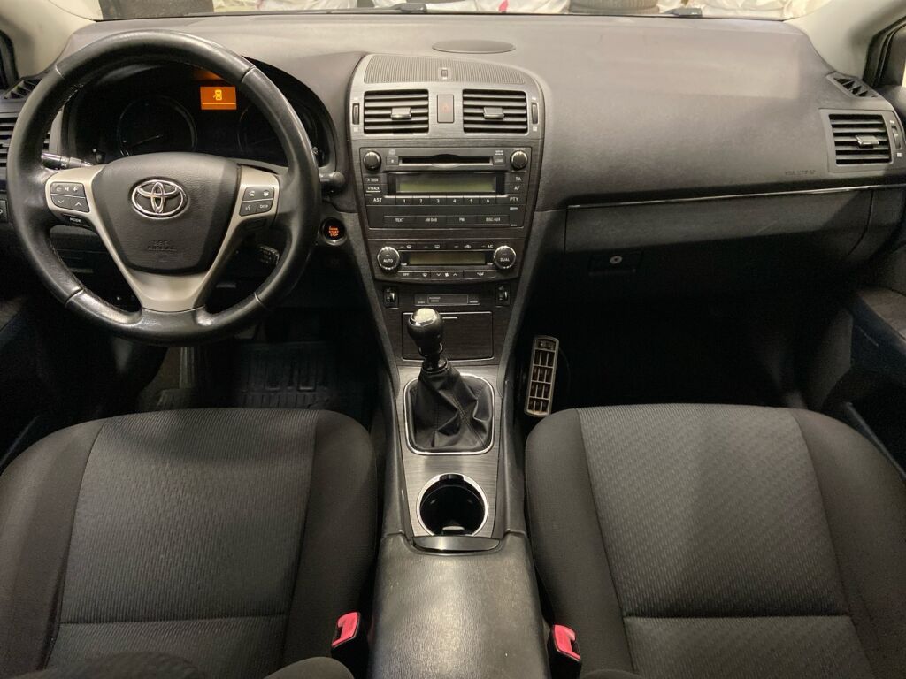 Toyota Avensis 2009 Harmaa