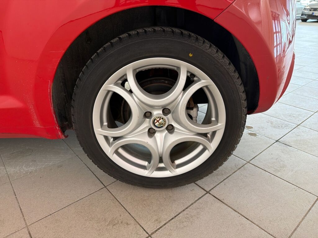 Alfa Romeo MiTo 2009 Punainen