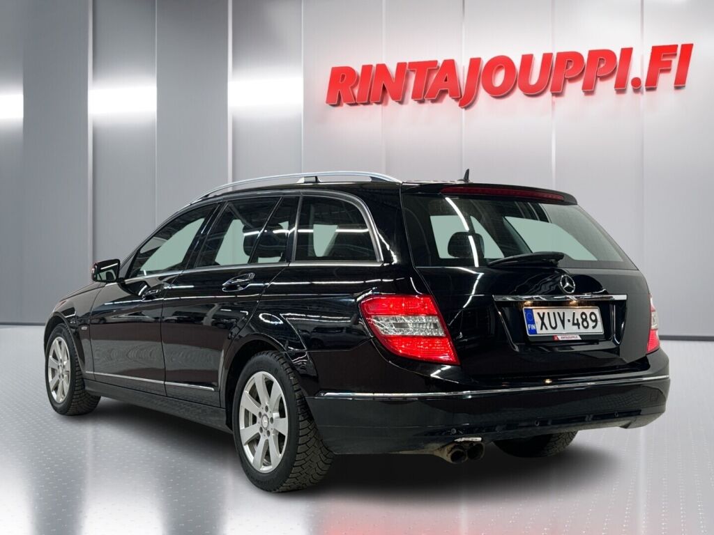 Mercedes-Benz C 2010 Musta