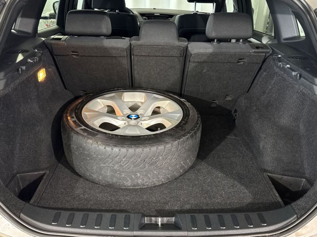 BMW X1 2010 Harmaa