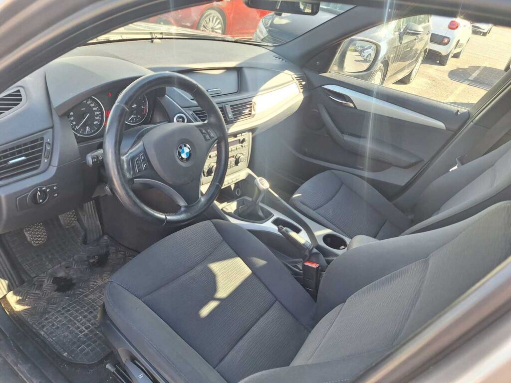 BMW X1 2010 Harmaa