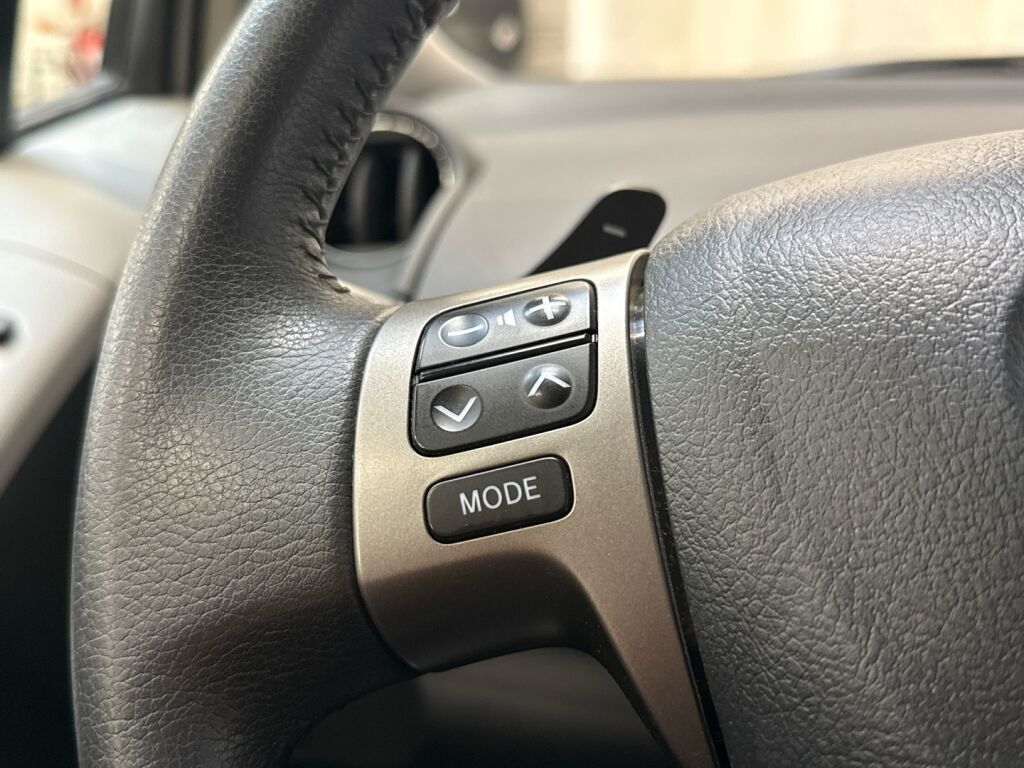 Toyota Yaris 2010 Hopea