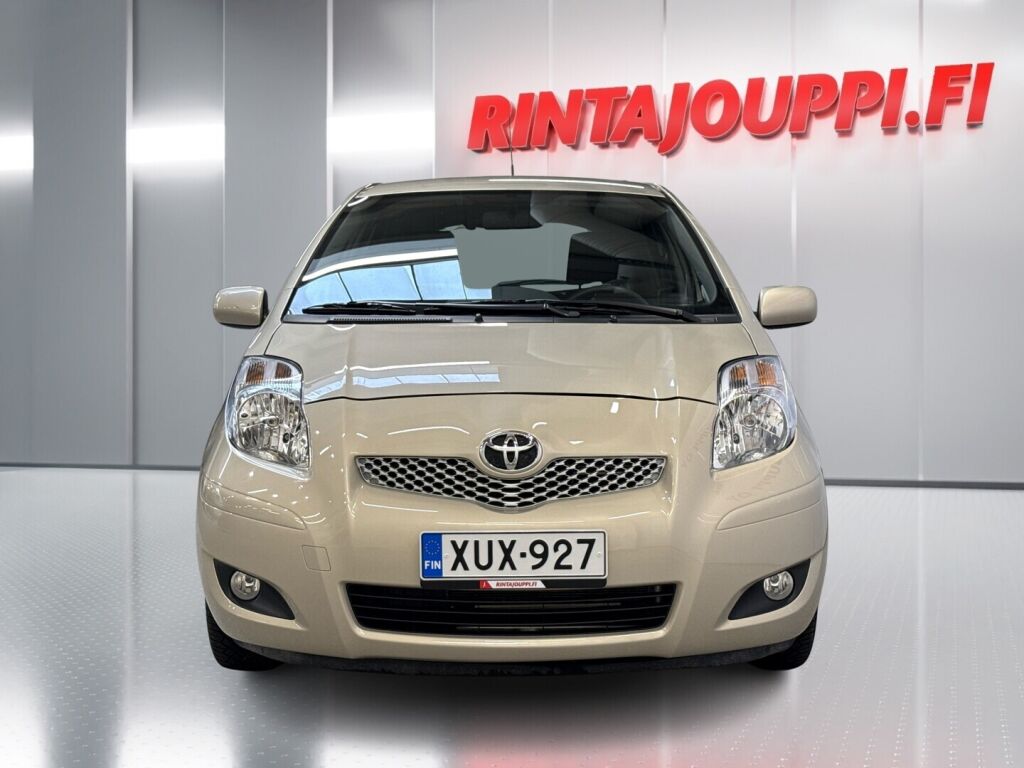 Toyota Yaris 2010 Hopea