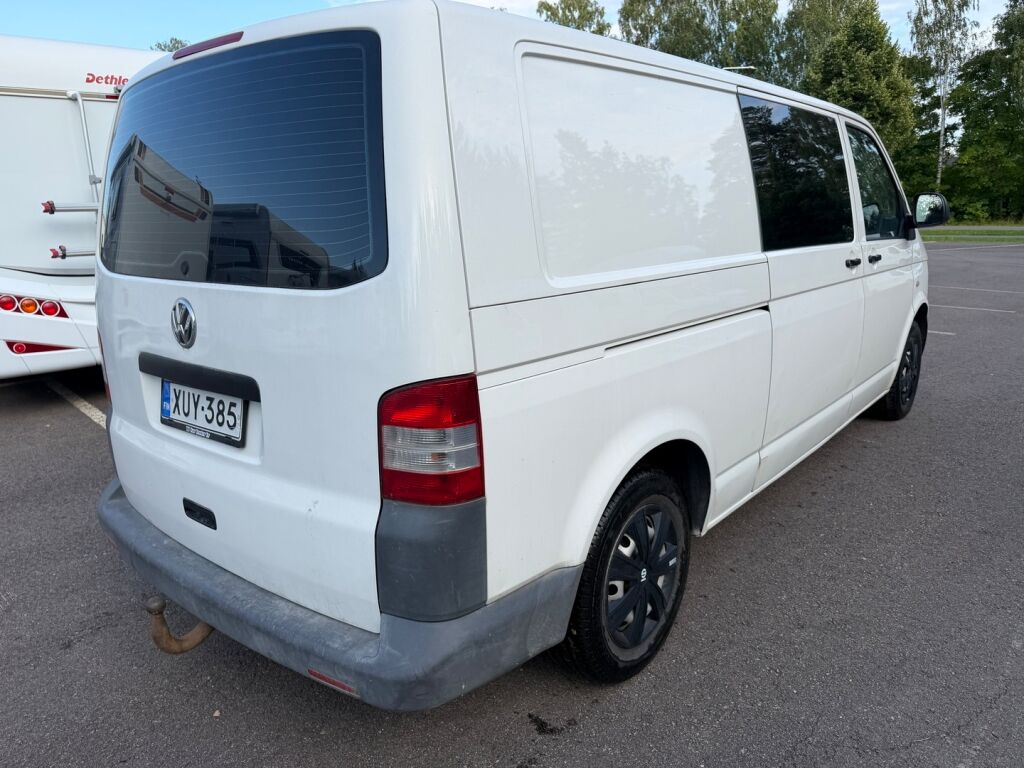 Volkswagen Transporter 2011 Valkoinen