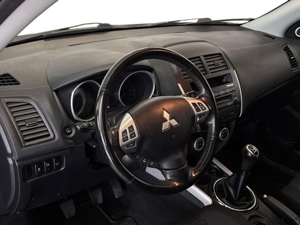 Mitsubishi ASX 2011 Harmaa