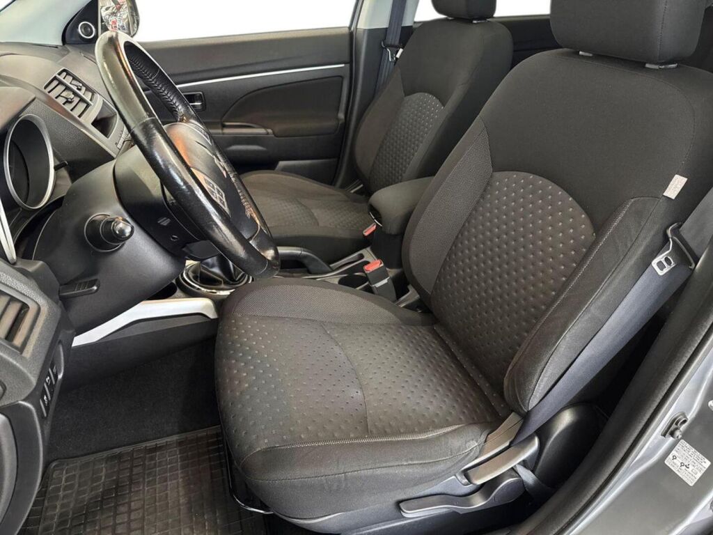 Mitsubishi ASX 2011 Harmaa
