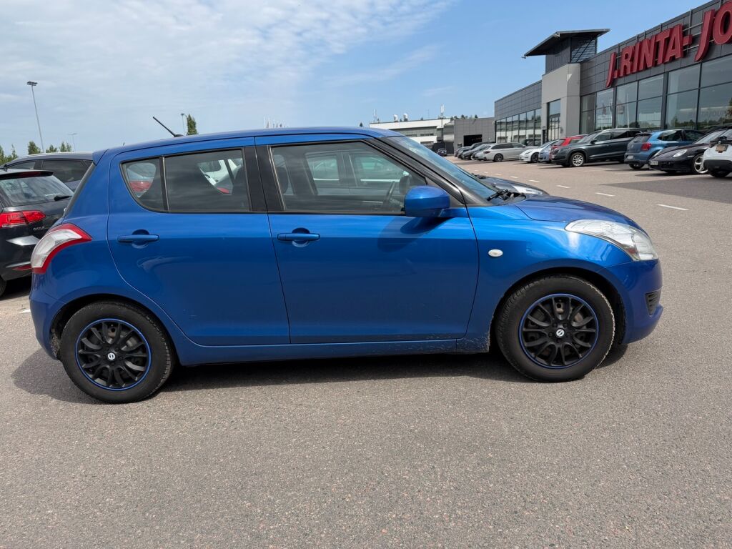 Suzuki Swift 2011 Sininen