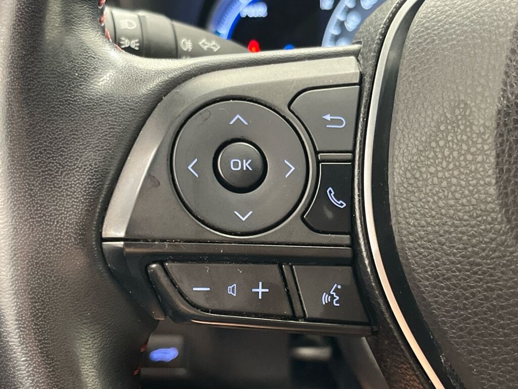 Toyota RAV4 Plug-in 2021 Valkoinen