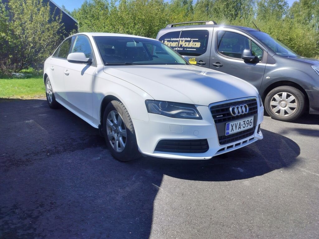 Audi A4 2010 Valkoinen