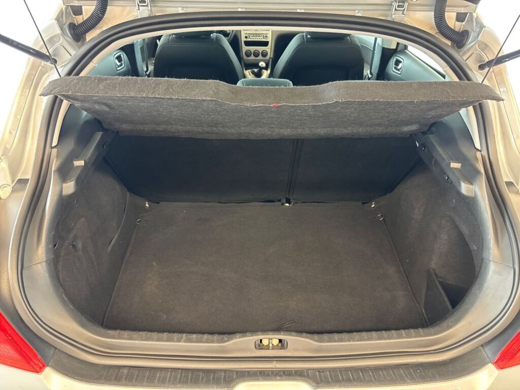 Peugeot 308 2010 Harmaa