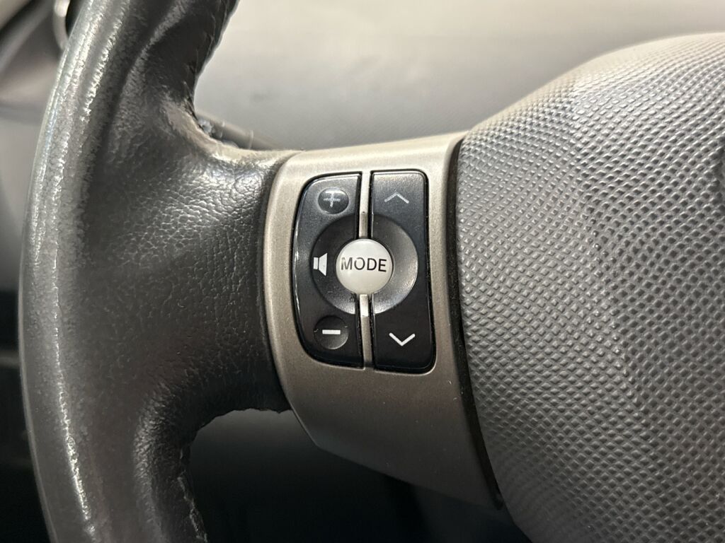 Toyota Yaris 2010 Hopea